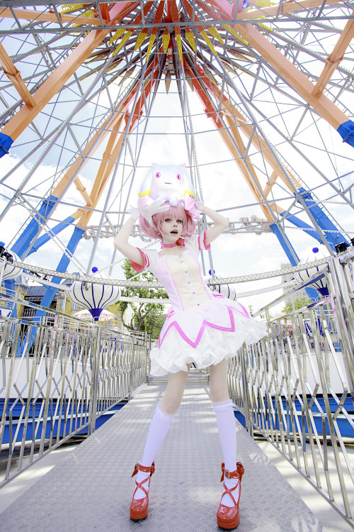 anzujaamu:First shot of my Madoka cosplay, taken and edited by Rinoa Cosplay Photography. It was an 