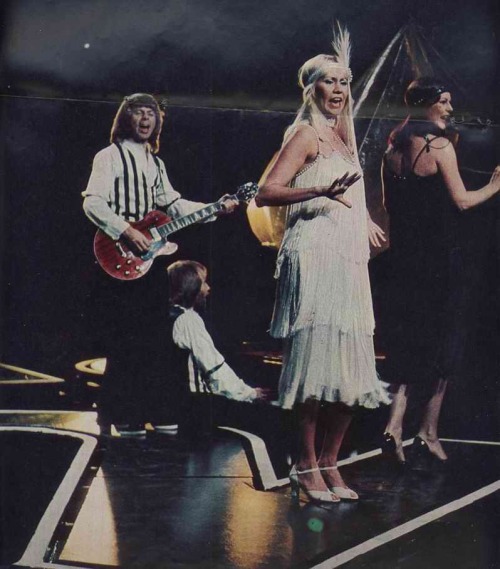 ABBA in Studio 2 in poland 1976 ❤️ @all-about-abba @abbamaniacmoved @abba4teens @anni-frid-lyngstad 