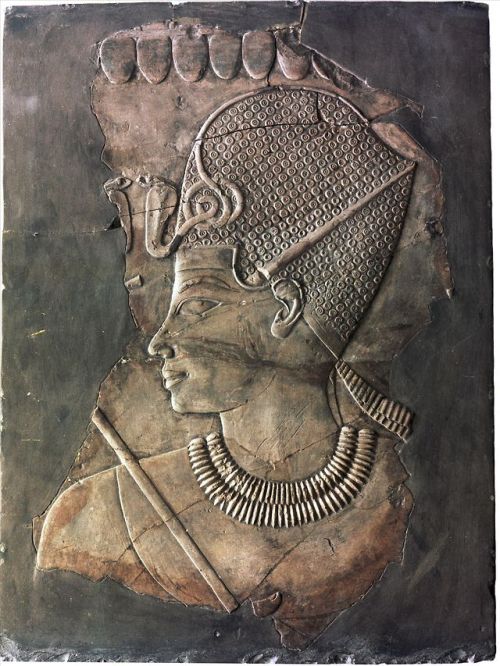 Amenhotep III wearing theKhepreshRelief depicting the pharaoh Amenhotep III wearing the Blue Crown, 
