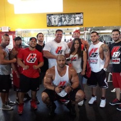 drwannabe:  Manuel Romero and his supplement company staff 