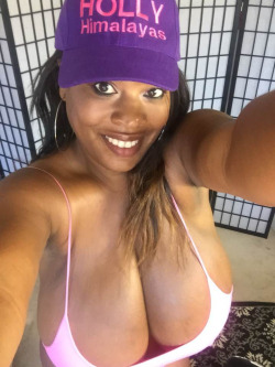 hollyhimalayas:  I’m Live right now.Come