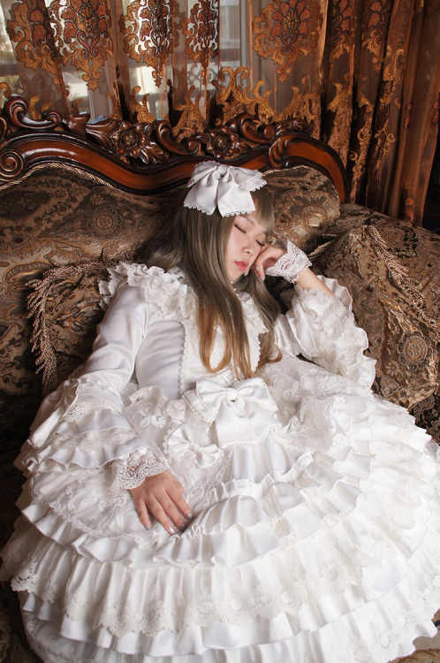 frederica1995: New series reservation from Rose Cat Lolita