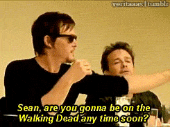 scarrose:  veritaaas:   IT WOULD HAVE BEEN DONE BUT SEAN WAS BUSY SHOOTING SOME SUPERSUCKY MOVIE AGAIN. DAMN YOU SEAN. DAMN YOU.   Can we all also take a moment to appreciate the way Reedus holds the mic? Thanks.