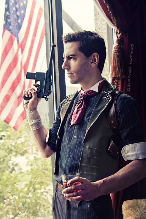 zacloudseth:  Photoset of my Booker DeWitt from Otakon. I actually really enjoyed this cosplay. It was very easy to wear around and I just love the game/series so much!! Photos by Obscura Vista  Booker DeWitt - Zacloudseth 