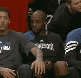 justchillingpapi:  Trying to play that feel up off lol.