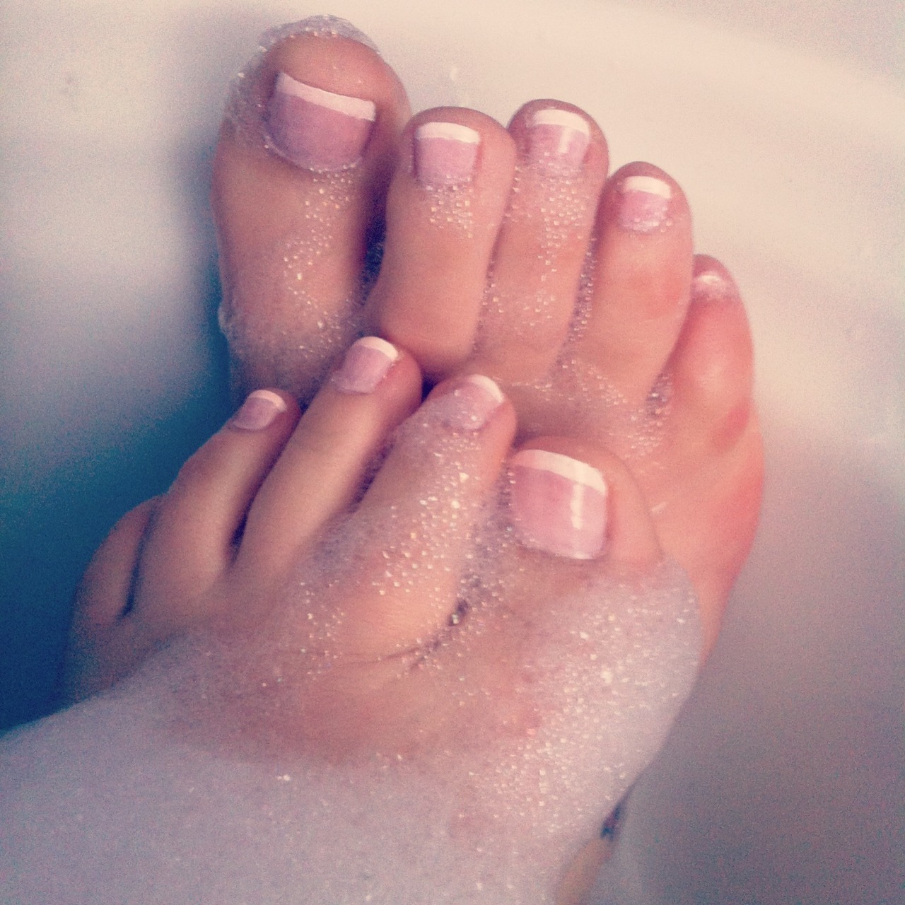 emzmemz88:  Bath time