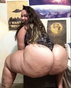 ineedssbbw: Love to slap that ass & fill it so full of cum