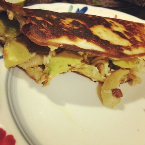 darthseitan:  I made the “avo-dilla”! Quesadilla with avocado, daiya, “chicken” strips, and jalapeños. It was amazing. #vegan #vegansofig #whatveganseat #veganfoodshare
