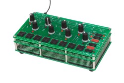 si7:  (via Audiowerkstatt MiniMIDI-StepSeq