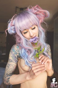 thatattoozone:  YusuraCircus Suicide phototaker