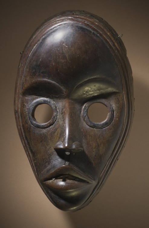 Mask of the Dan peoples, Liberia.  Now in the Los Angeles County Museum of Art.