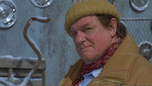  Jerry and Tom (1998) - Charles Durning as Vic [photoset #1 of 5]