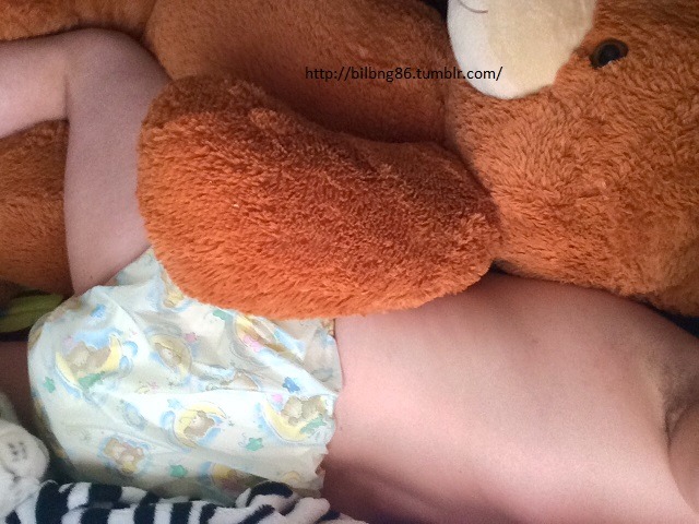 bilbng86:  Downside of “Lil” weekends is that once I’ve been put in my crib…I’m