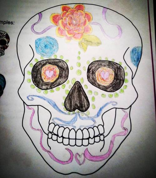 @nerdyfairys designed a Sugar Skull for Dia de Los Muertos She’ll have to read The Dead Things