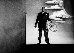 garboing:Dream sequence designed by Salvador Dalí in Spellbound, 1945 | Alfred Hitchcock.