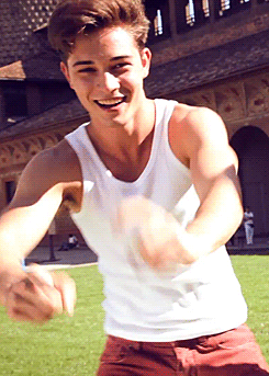Requests Are Closed Francisco Lachowski Gif Hunt Under The Cut