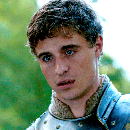 Max Irons As Edward IV Of England The White Queen 1.01