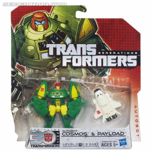aeonmagnus:  Transformers: Generations Cosmos with Payload, Skrapnel with Reflector. 