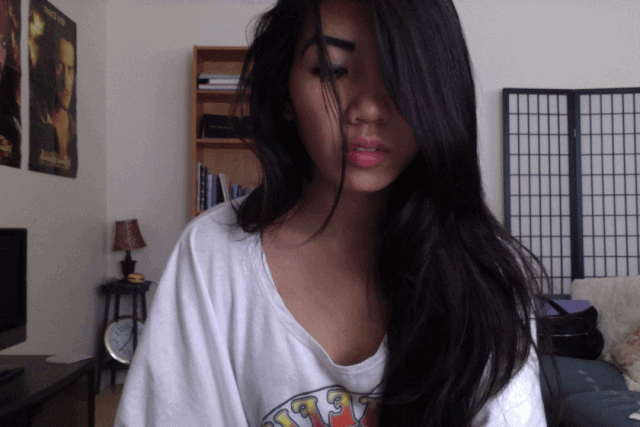beautyofpale:  bodyelectricm:  .  Pretty pale