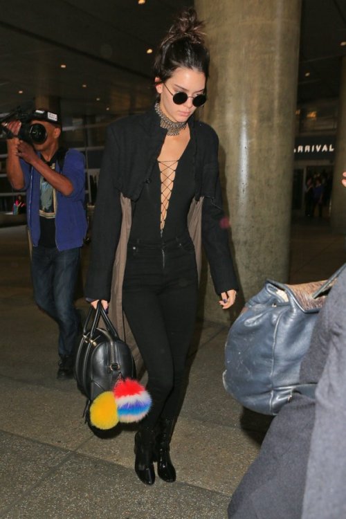allthingskendall: April 21, 2016- Kendall exiting LAX