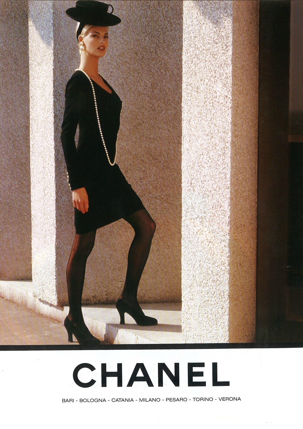 Pretty Dresses in the Laundry — lalinda-evangelista: Chanel (1991) Linda