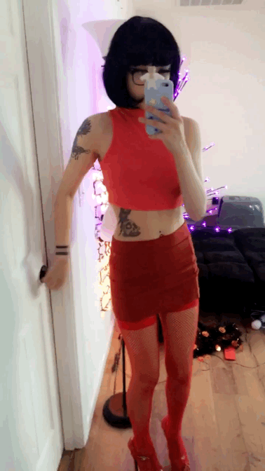 korpsekitten:  Asian Velma vibes 💘Twitter MFC ManyVids Patreon  