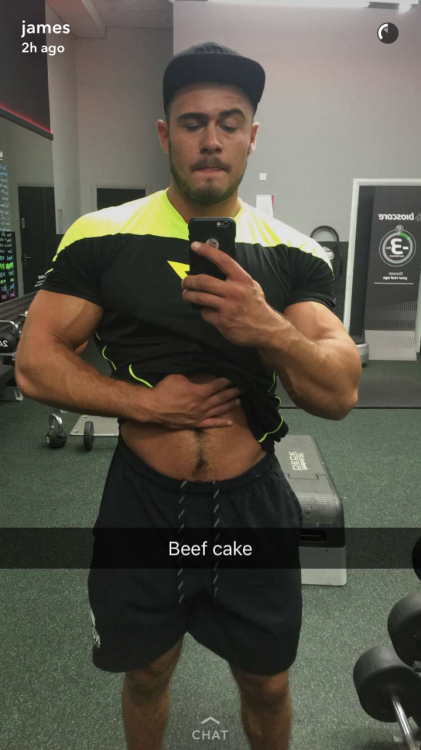 sexystraightstuds:  So who wants james’ Snapchat 😛
