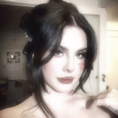 dollfacedb1tch - 🎧^᪲