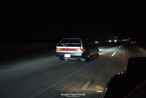 heyyitsraniel:  “Raniel, how are you taking shots while you’re driving?!” “I unno.” 