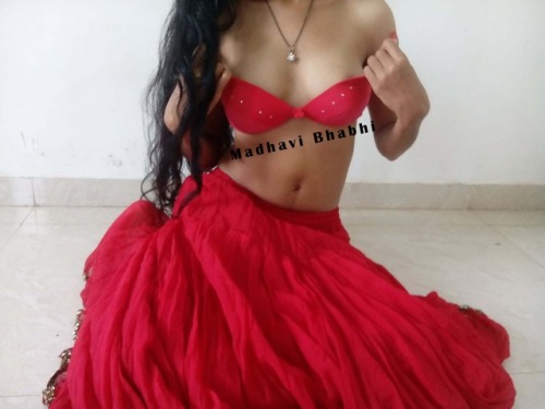 hotwifemadhavi: Love to share her pics Sexy sizes