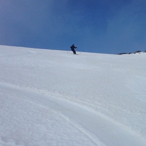 Buscando la línea sobre #nievepapa #primavera #esqui