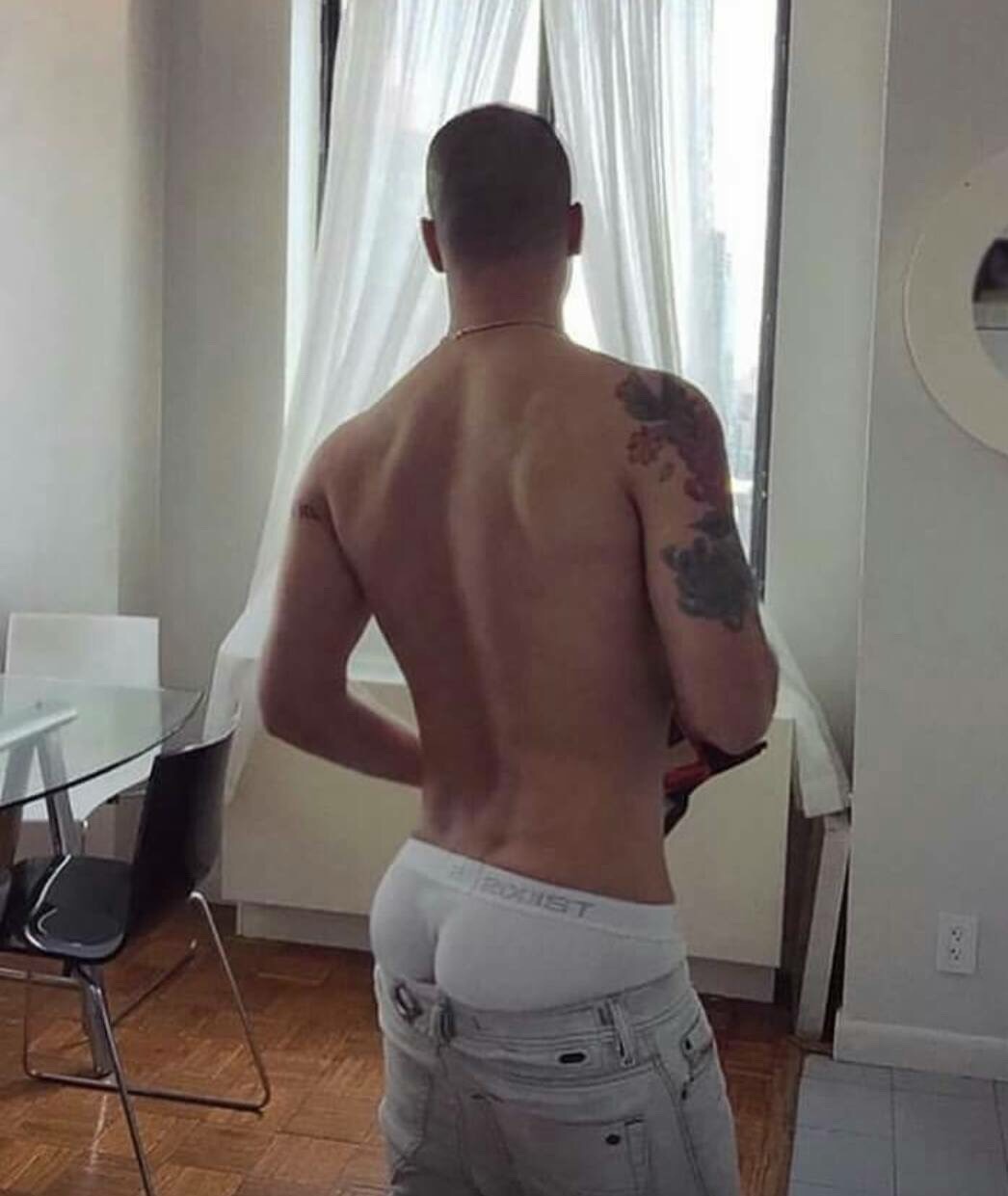 Sagging Boys
