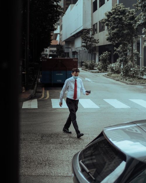 Running fashionably late.. . . . . . #streetphotography #street_vision #sonysingapore #singapore #