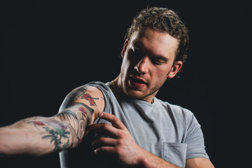 doubleminor:“If you’re talking to Jamie Oleksiak about body art, he laughs when asked if his sibling