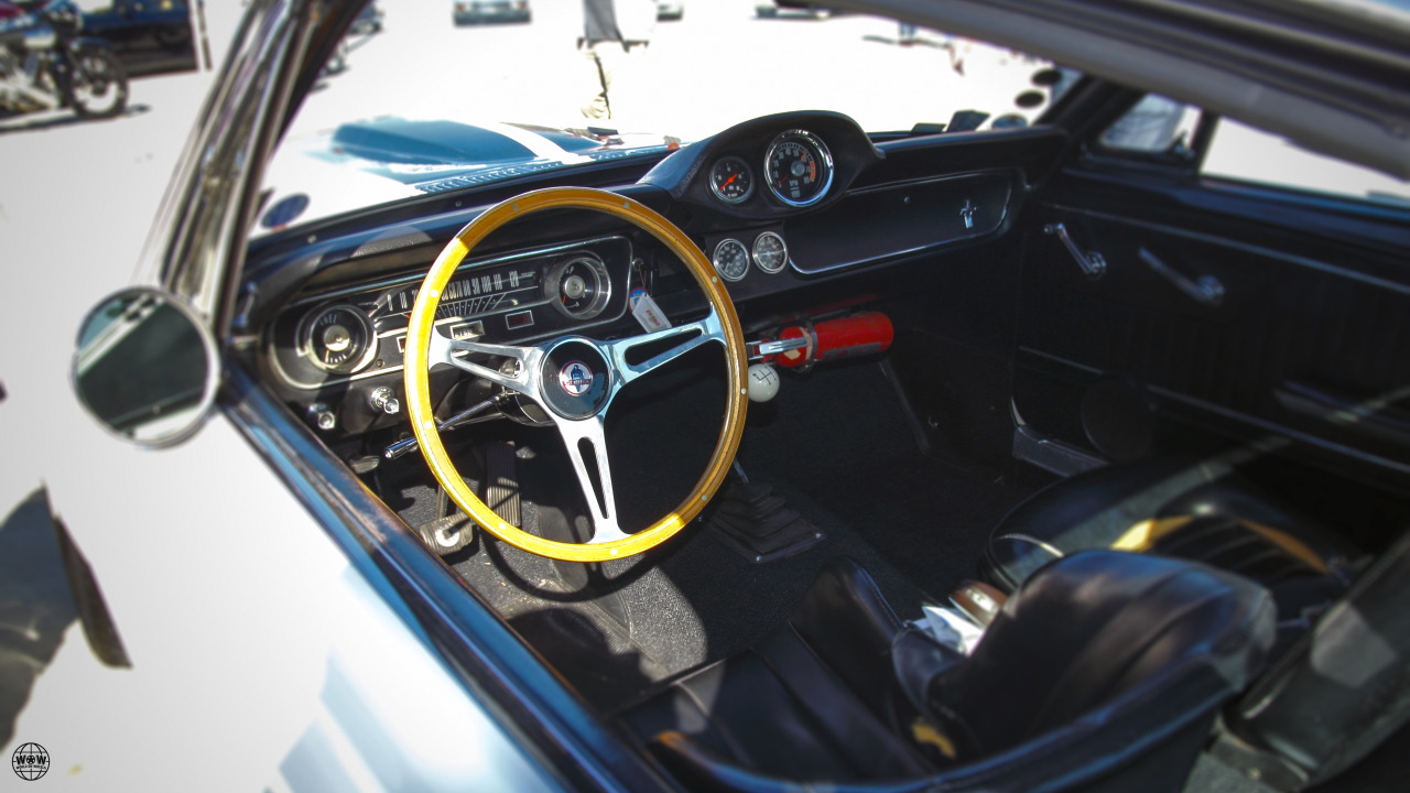 world-on-wheels:  Ford Mustang GT350 Breakfast Club LA Petersen Automotive Museum 