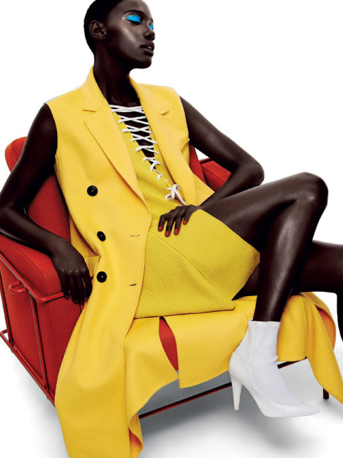 lamusenoire:  Geometria Pura: Model Mariane Calazan by Nicole Heiniger for Harper&rsq