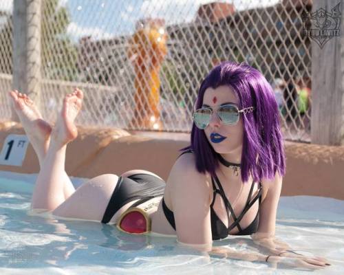 geekedoutlesbian: Swimsuit Raven (Teen Titans) by Ryuu Lavitz