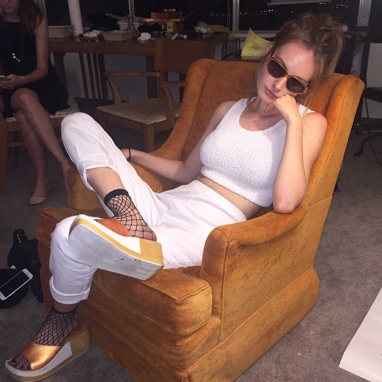 thegirlwiththehoopearring:its me i am doing city