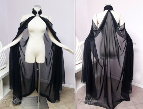 insomniac-arrest: littlealienproducts: Black Elven Cape by FireflyPath *shows up at royals firs