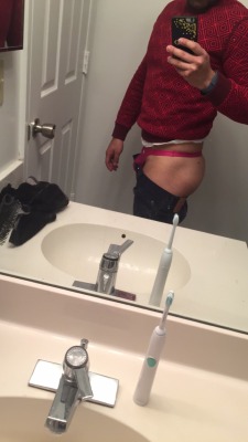 Thongboyadventures:  Submission: Love The Hidden Thong Surprise Under Your Jeans.