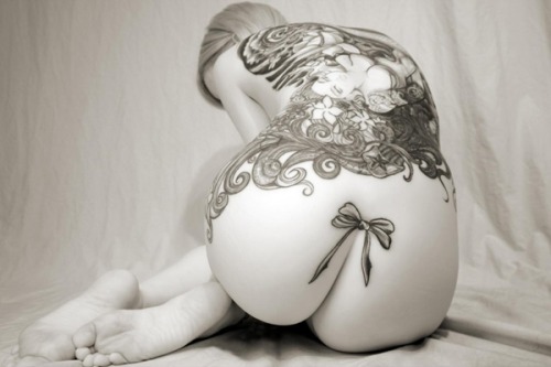 ilovetattoogirls