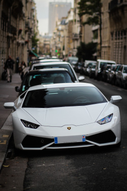 hyper-caine:  Lamborghini Huracán | © |