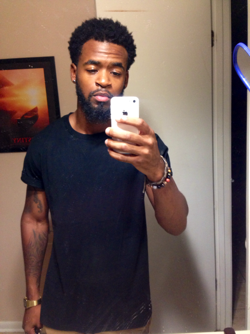 nativebornbeauty:  alwaystrill:  wildmon419:I wear alotta blk*cough*  Oh