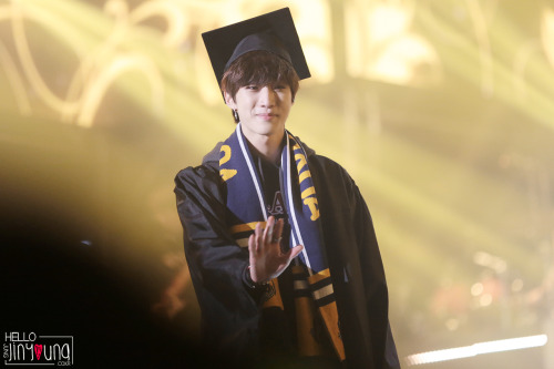 aviateb1a4:  [UPDATE #1][FANPHOTOS][8P] 140215~16 Fantastic Jinyoung at #B1A4’s [THE CLASS] Concert in Seoul cr: 19911118.net, theboyismine, cutejinyoung, justyou911118, misacnu, hellojinyoung reup cr: glynx @ AVIATEB1A4  TAKE OUT WITH FULL CREDITS