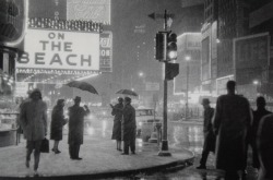 yesterdaysprint:  Times Square in the snow,