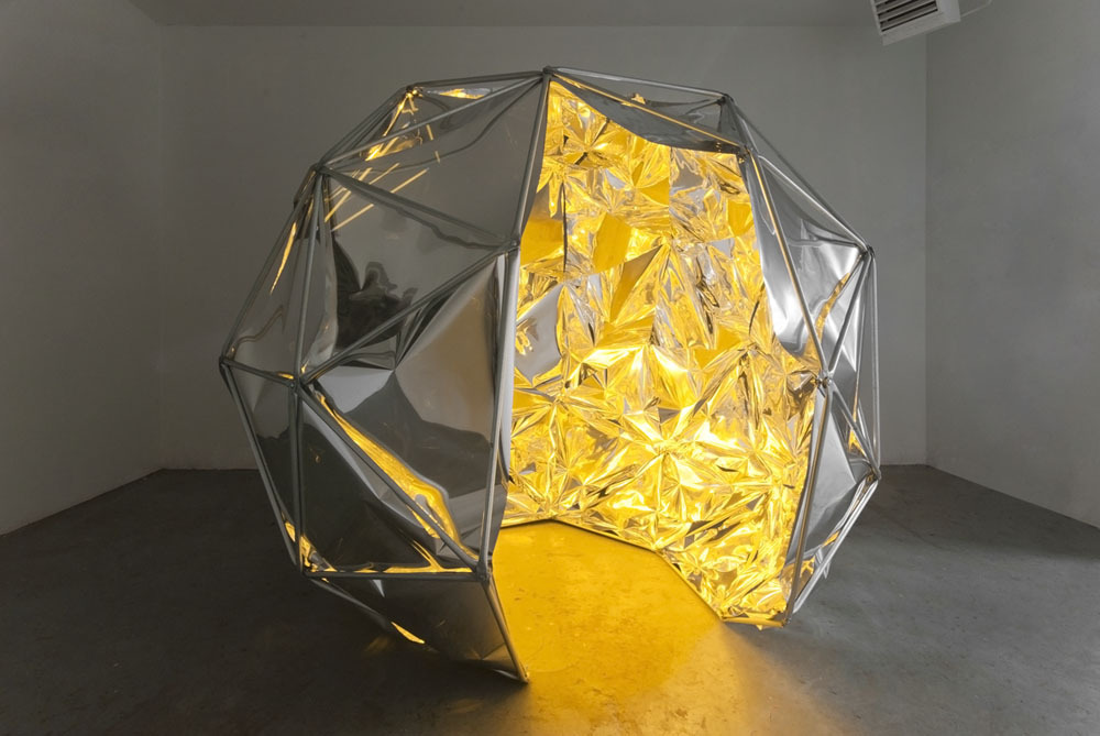 louisezhang:  Golden Glow by Keith LemleyNeon, metalized polyester, galvanised steel