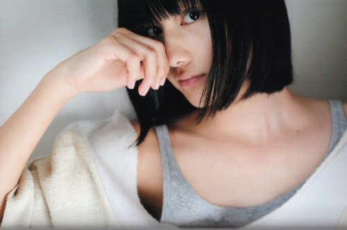 puttittegar:  橋本愛 あいの降るほし