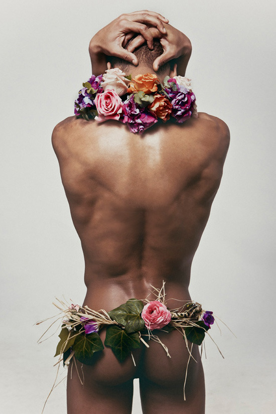 manlycolors101:  /or the beauty of Noah’s art/ 