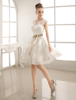 kirstysgirlyworld:    Ivory lace short wedding dress with ribbon sash  