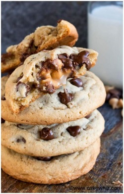 omg-yumtastic:(Via: hoardingrecipes.tumblr.com) Salted Caramel Chocolate Chip Cookies - Get this recipe and more http://bit.do/dGsN oh my